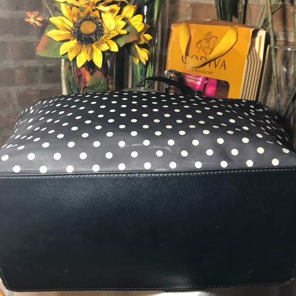 Kate Spade Tote Bag - Picture 7 of 8